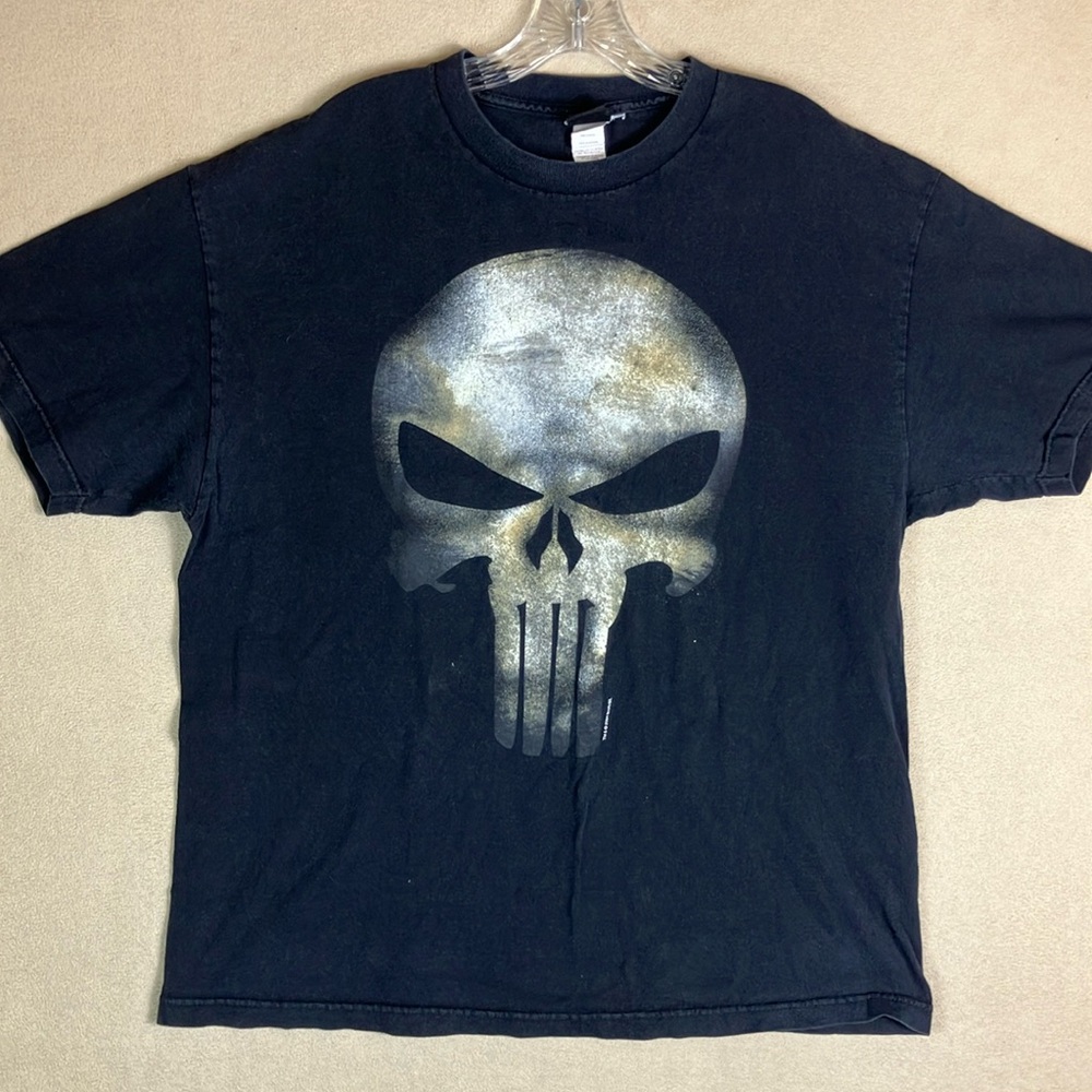 VTG Marvel x Mad Engine Punisher Skull 2004 Graphic Print Shirt Men’s size XL
